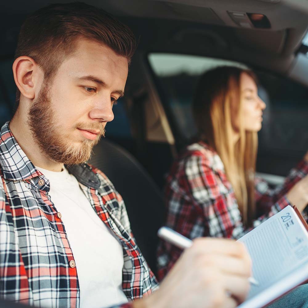 male-instructor-and-female-student-driving-lesson-LJCWV68.jpg male-instructor-and-female-student-driving-lesson-LJCWV68.jpg